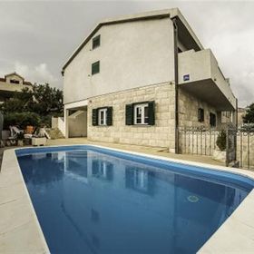 Apartmanok Családok Részére Medencével Povlja, Brac - 24248 Povlja