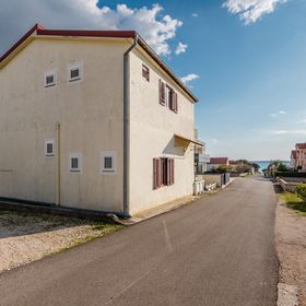 Apartmanok Parkolóhellyel Vrsi - Mulo, Zadar - 24353 Vrsi - Mulo