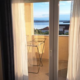 Apartmanok Parkolóhellyel Tkon, Pasman - 24359 Tkon