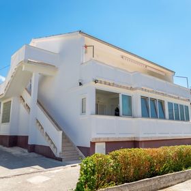 Apartmanok Parkolóhellyel Rab - 24367