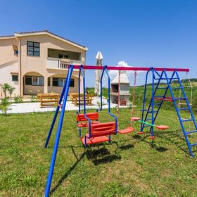 Apartmanok Gyermekes Családok Részére Ljubac, Zadar - 24394 Ljubač