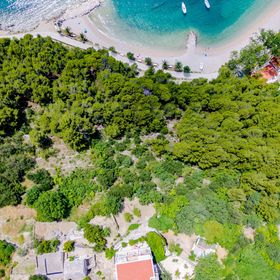 Apartmanok és Szobák A Tenger Mellett Brela, Makarska - 24416 Brela