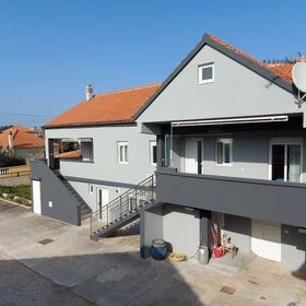 Apartmanok Parkolóhellyel Bibinje, Zadar - 24451 Bibinje