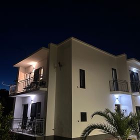 Apartmanok és Szobák Parkolóhellyel Starigrad, Paklenica - 24535 Starigrad