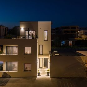 Apartmanok Parkolóhellyel Novigrad - 24561