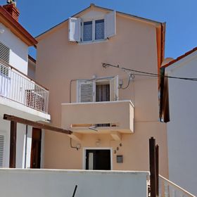 Apartmanok A Tenger Mellett Kampor, Rab - 24630 Kampor