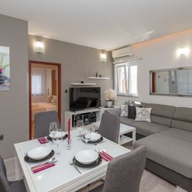Apartmanok Parkolóhellyel Split - 24631
