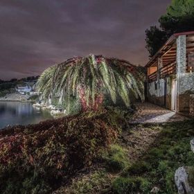 House Franceskini Sali