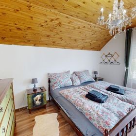 Álomház Apartman Balatonszabadi