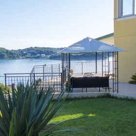 Apartments Hari Supetarska Draga