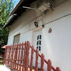 Hunor Vendégház Balatonvilágos