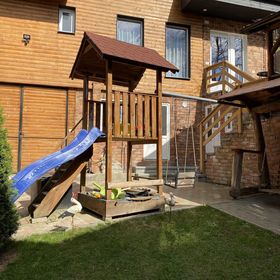 Cabana din Lemn Poiana Mărului