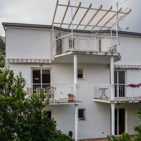 Apartments Jane Perna II