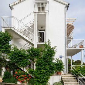 Apartments Jane Perna II