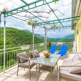 Apartment Green view Slime