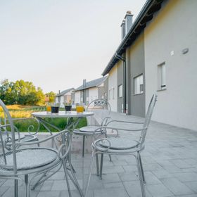 House Evermore 3 Lovinac