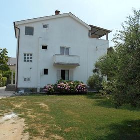 Apartment Ivanka Palit