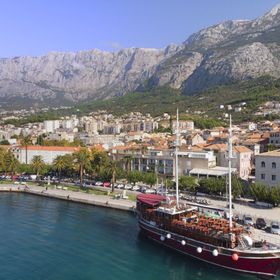 Apartments Adriona Makarska