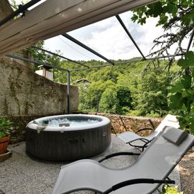 Apartment Bela Matulji