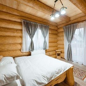 Rustic Chalet Călățele