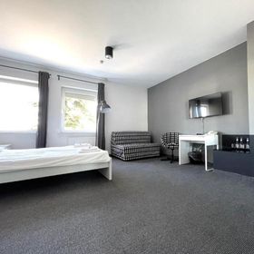 Hotel Bells Łódź w Konstantynowie Łódzkim