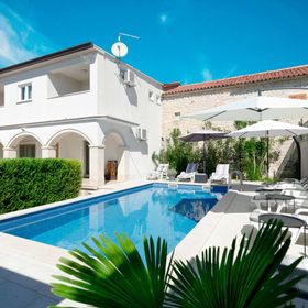 Villa Martin Kringa Trinjan