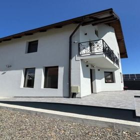 Casa La Pop Cu Drag Ocna Şugatag