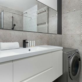 Apartament Kuracyjna 15A | Duży Apartament | Parking | Biurko