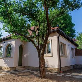 Stone House Târgu Secuiesc