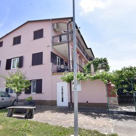 Apartments Dara Umag