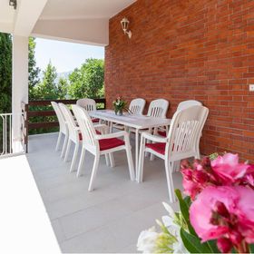 Apartman Starigrad - CDY010