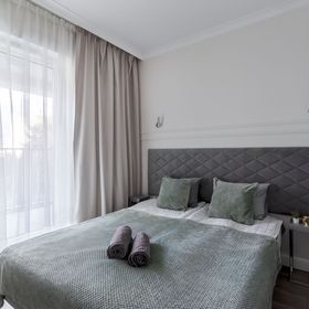 Central Warsaw Apartment - Great Location- One Bedroom Apartment - Siedmiogrodzka 3