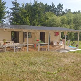 Domek Holenderski Zagubiony w Zieleni Wierzchucino