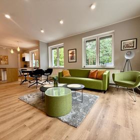 Nowoczesny Dom z Ogrodem w Warszawie