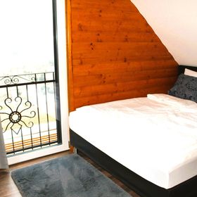 H25 Vendégház Sóskút