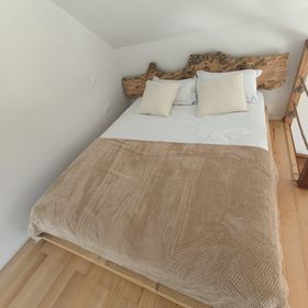 Căsuțele H Podu Cheii