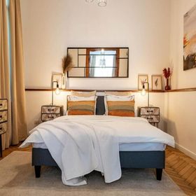 Apartament The POINT 3BR Bright Cloud București