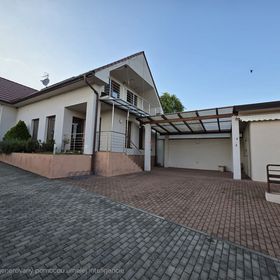 DaDeli Červený Hrádok