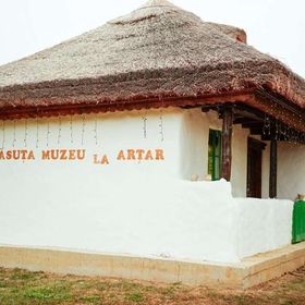 Casuta Muzeu La Artar Călugăreni