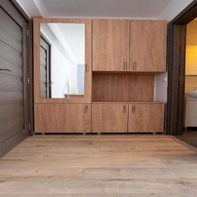 Pensiunea White House Târgu Jiu