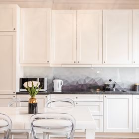 Golden Apartments Warsaw – Elegant Stay, Podwale Street