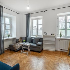 Warsaw Apartments – Mostowa - Elegant & Spacious in Old Town