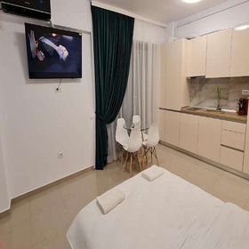 Brizza Apartments 9 Mamaia-Sat