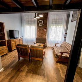 Henessence Apartment Ultracentral Oradea