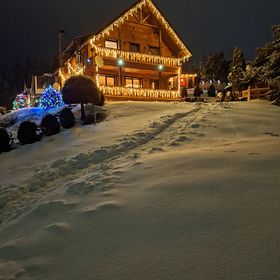 Cabana Montebello Colibita