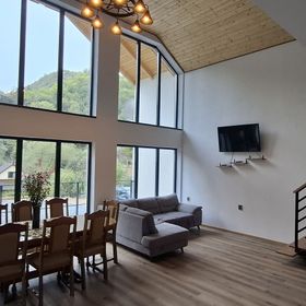 The Nest on the Hill Dealu Mare