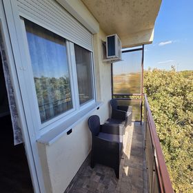 First Flat Apartman Békés