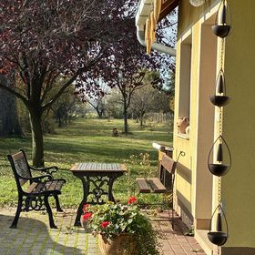 Nyugati Pihenö Gencsapáti