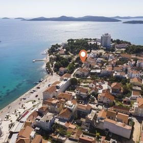 Apartment Family apartments Ina Vodice