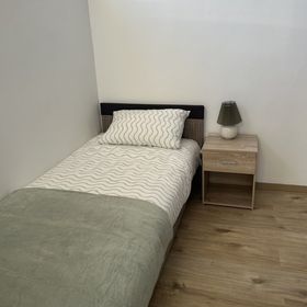 ACÉL Budget Rooms with Free Truck Parking Veszprém